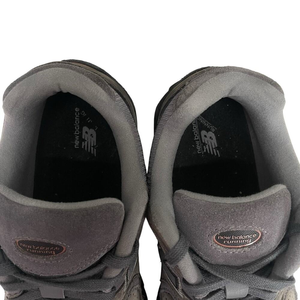 New Balance 2002R Charcoal Black Shoes Men's Size 10 M2002RGF Athletic Dark Grey - Picture 13 of 16